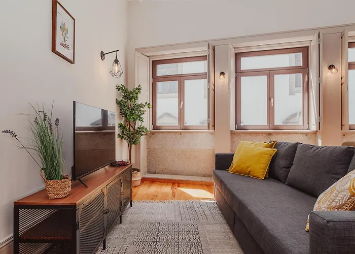 Апартаменты Artist's Loft